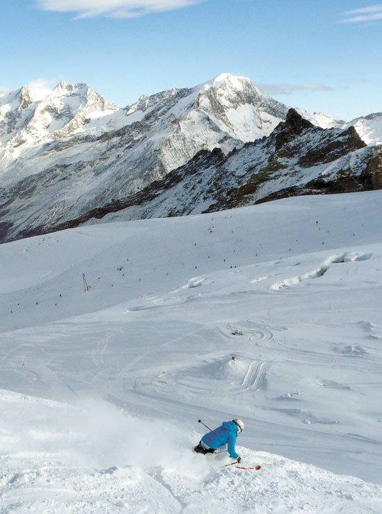 3- Glaciar de Saas Fee. Donde siempre es invierno y la nieve desde septiembre hasta junio suele ser fría y seca.